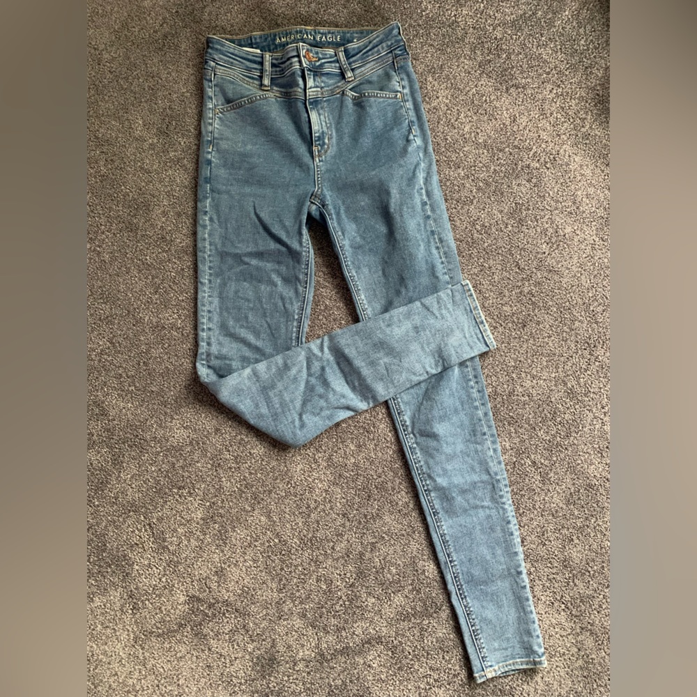 American Eagle size 6 X-Long skinny jeans